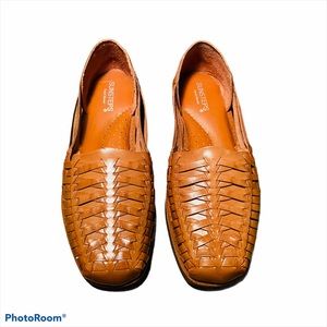sunsteps hand woven shoes